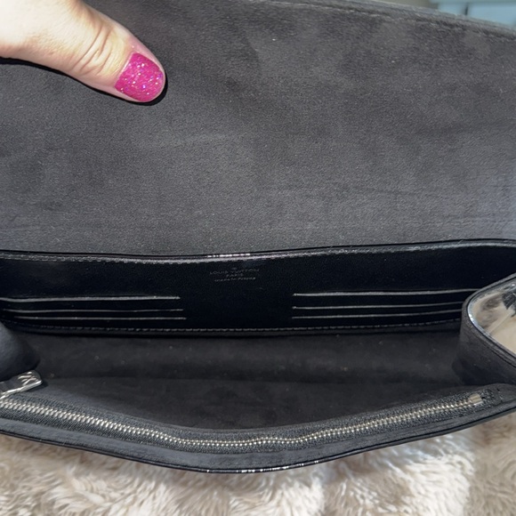 🔥 Louis Vuitton EPI ELECTRIC shoulder bag - Picture 9 of 12